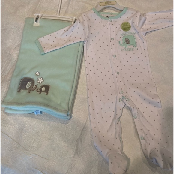 Mint green Onesie & blanket set with elephant print, sz 3-6 months - Picture 1 of 6